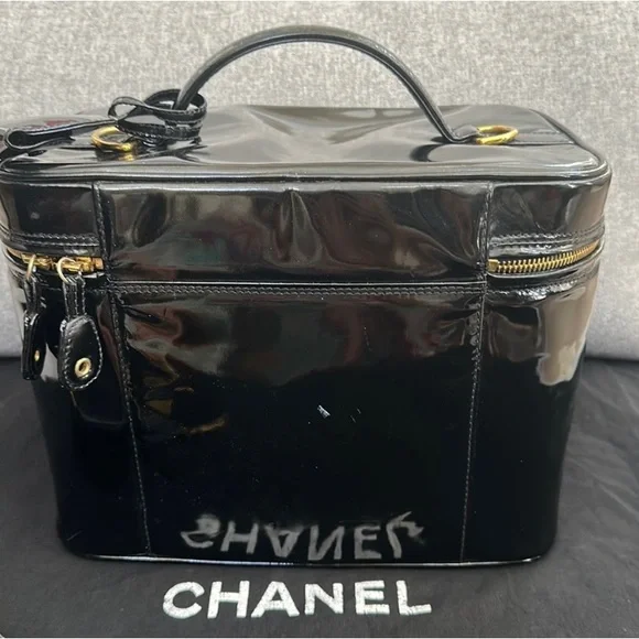 Chanel Vanity shoulder bag - Picture 2 of 9
